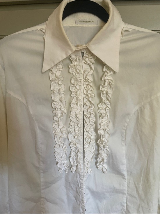 Maria Di Ripabianca Tops - Vintage Maria DI Ripabianca White Ruffle-Front Dress Shirt